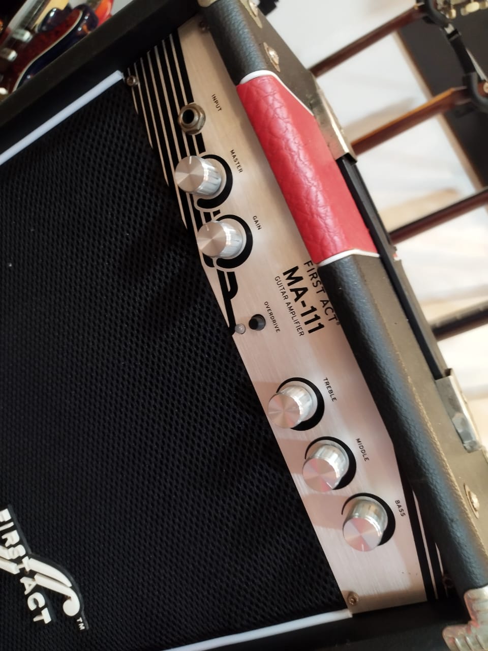 First Act MA-111 Guitar Amplifier - Image 5