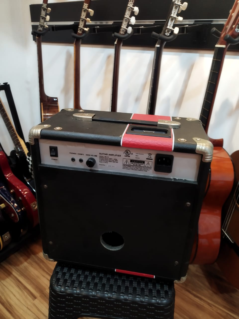 First Act MA-111 Guitar Amplifier - Image 4