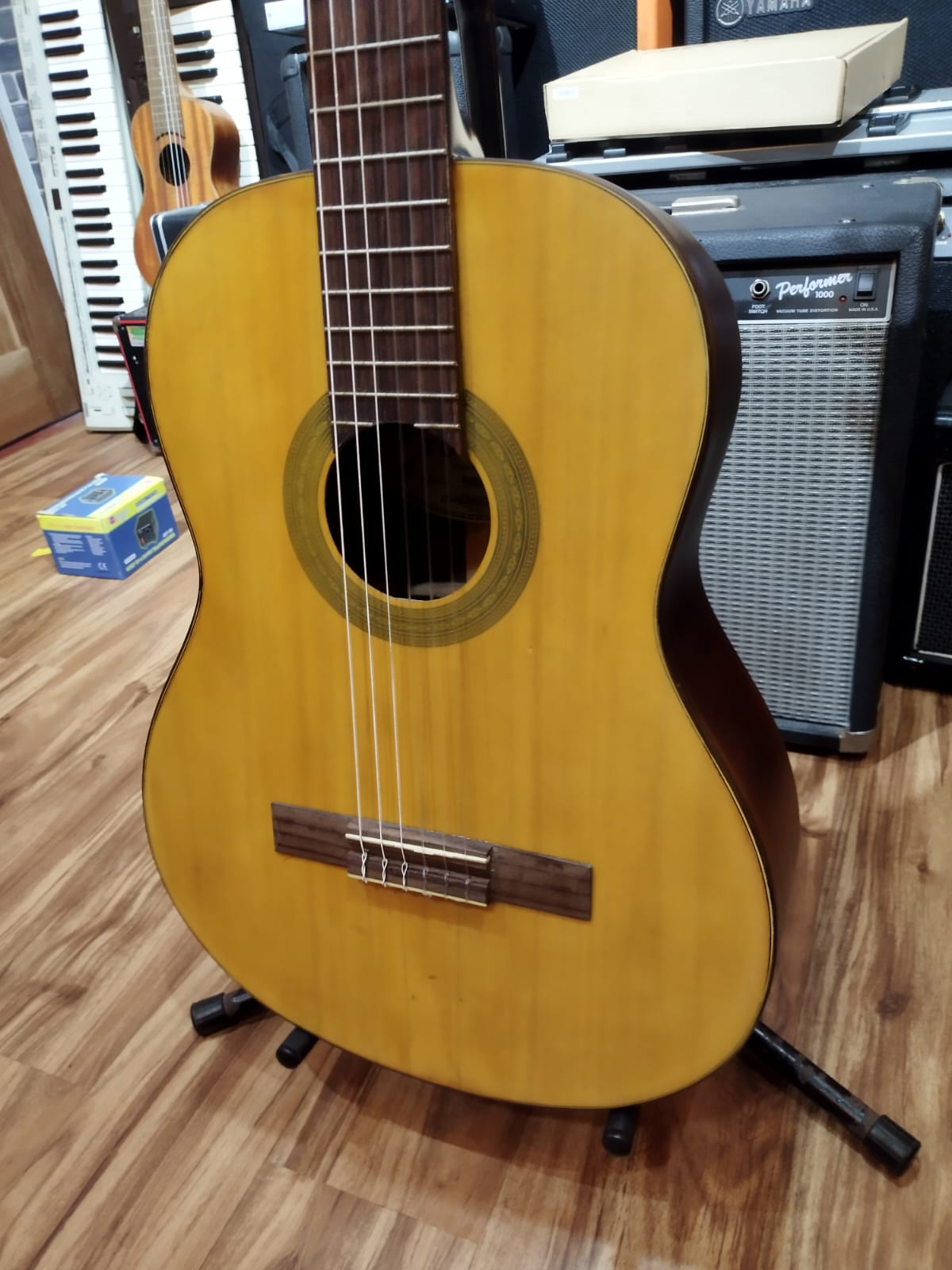 TOYAMA JAPAN Fully Size Classical Guitar - Image 2