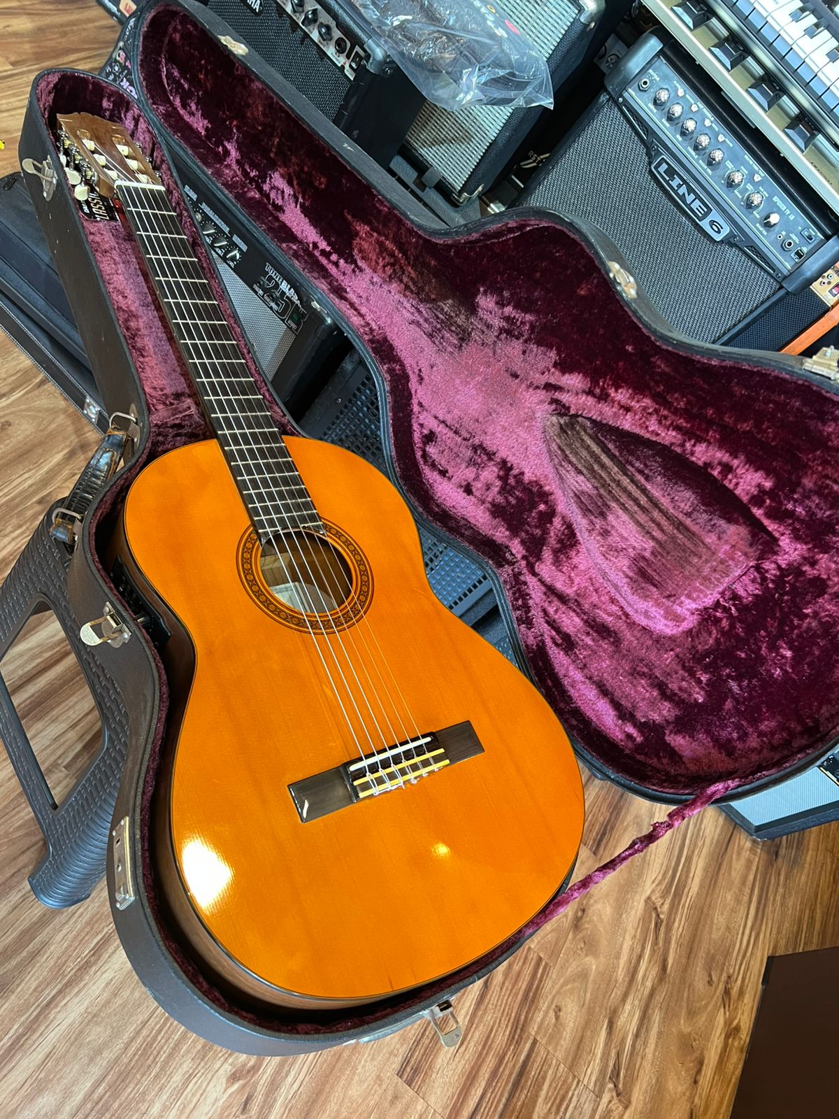 YAMAHA CGX 101 Classical Guitar - Image 2