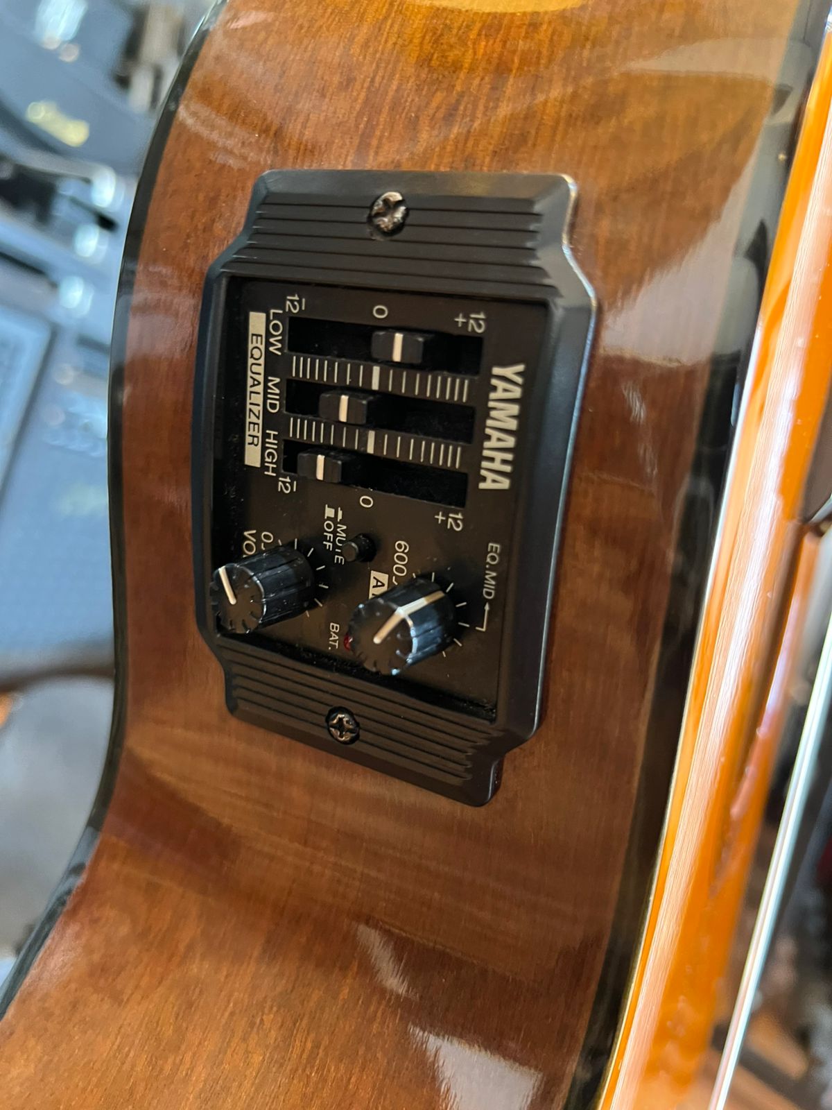 YAMAHA CGX 101 Classical Guitar - Image 4