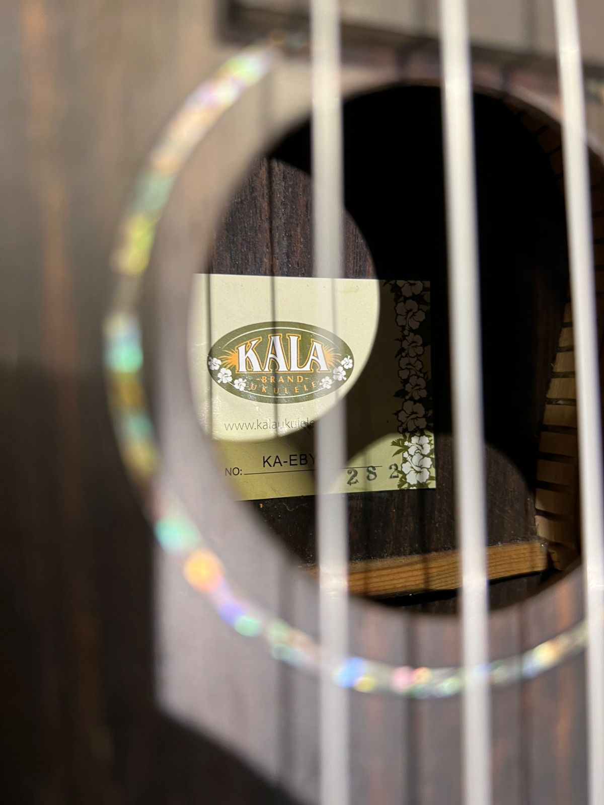 KALA Ukulele - Image 3