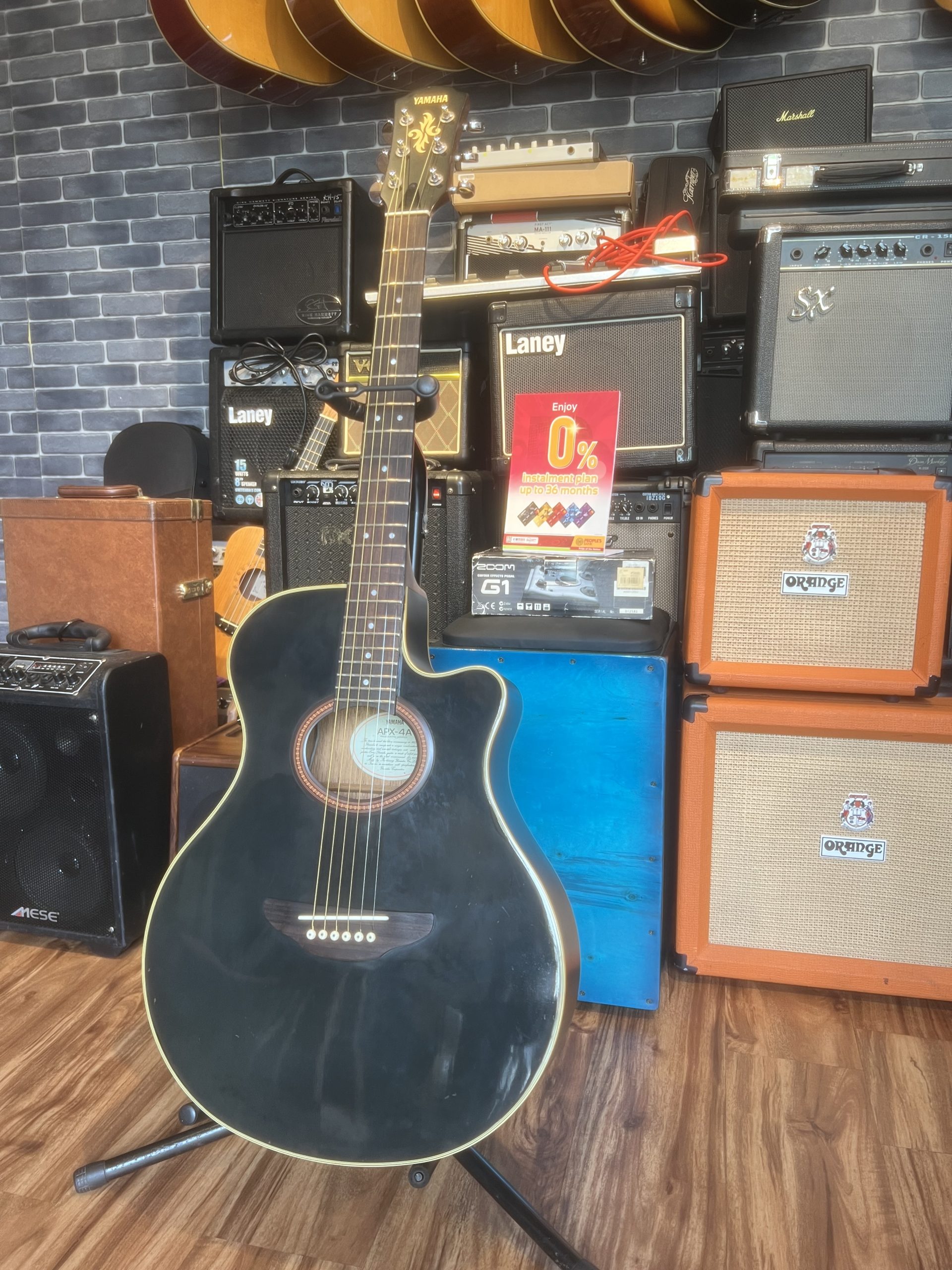 YAMAHA APX 4A ACOUSTIC ELECTRIC GUITAR - Image 7