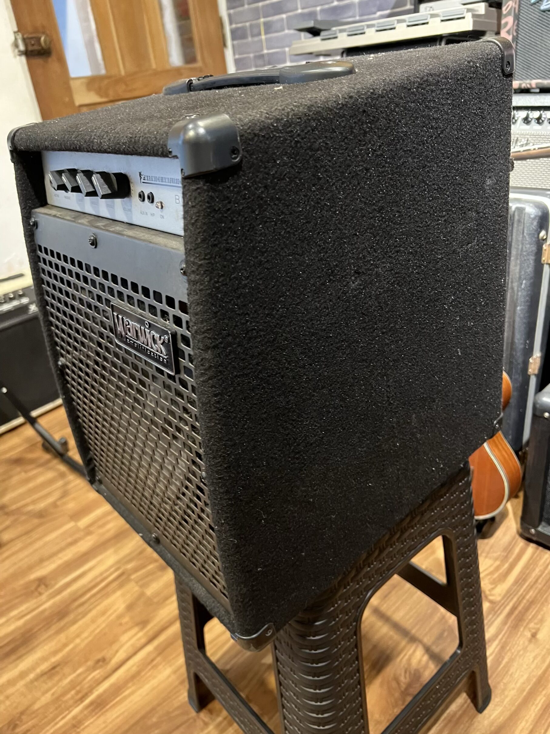 Warwick Bass Combo/ Amplifier - Image 3