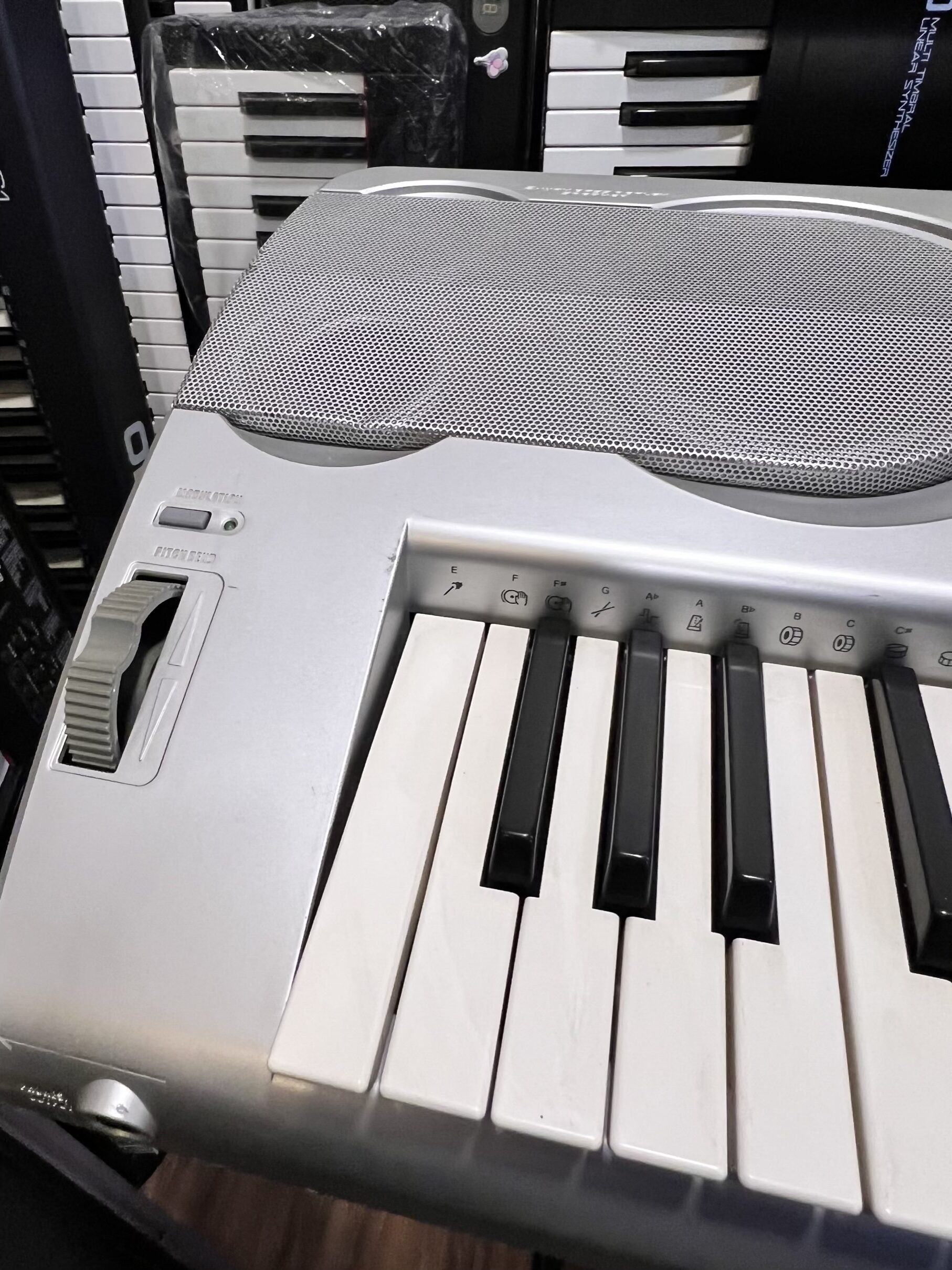 Casio WK-3000 Keyboard Workstation - Image 4