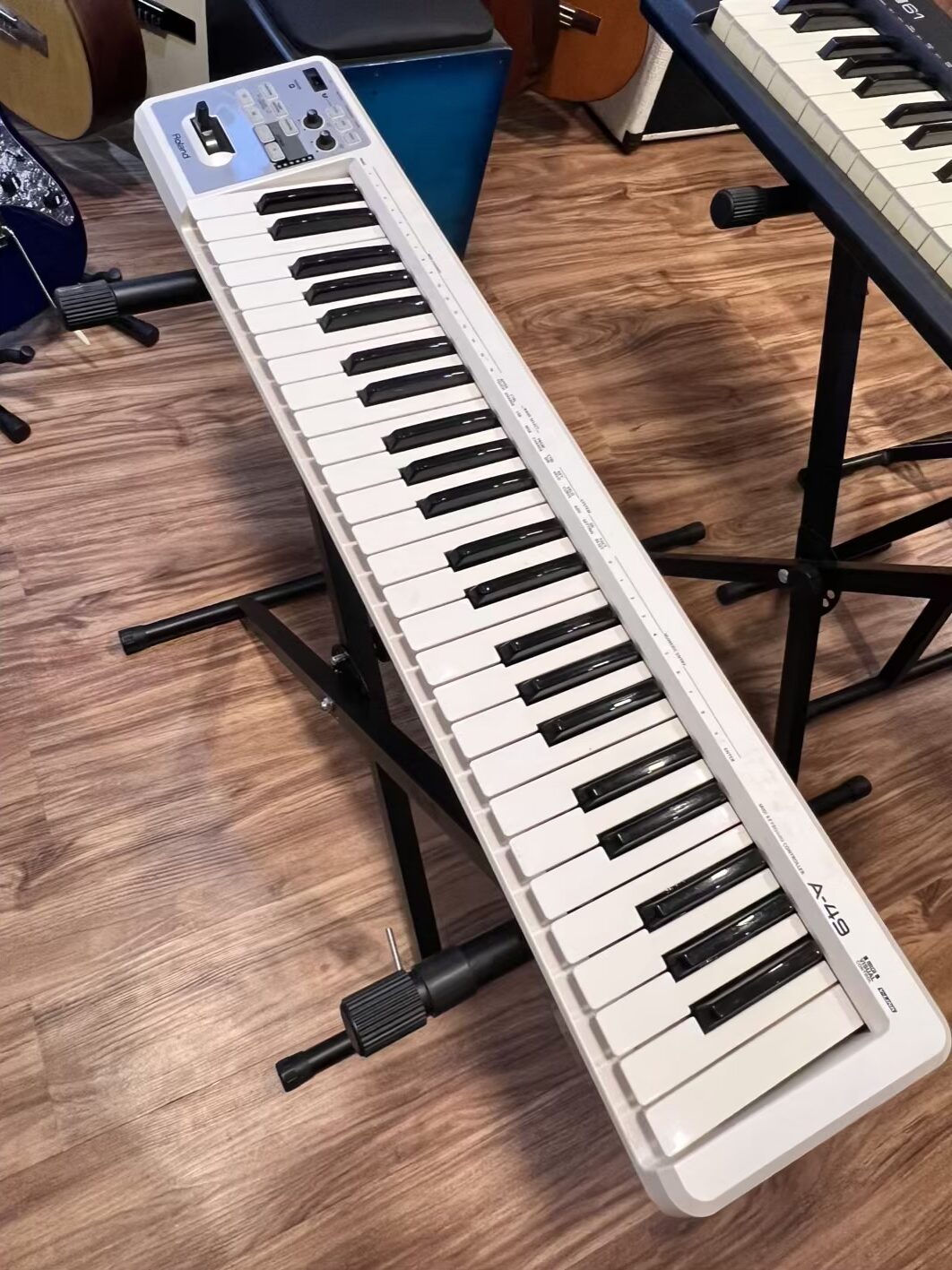 Roland A 49 MIDI KEYBOARD