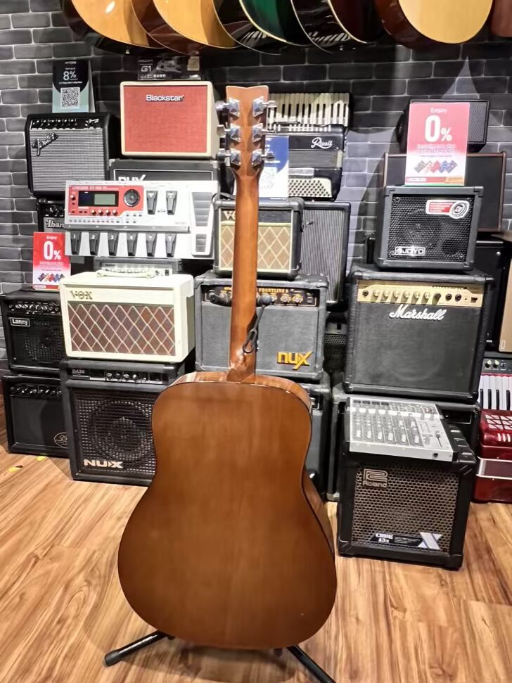 YAMAHA F310 Acoustic Guitar - Image 2