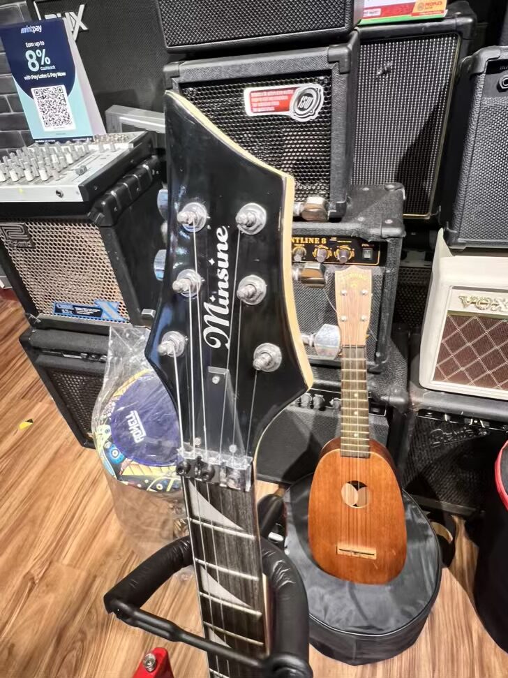 MINSUNE Electric Guitar - Image 2