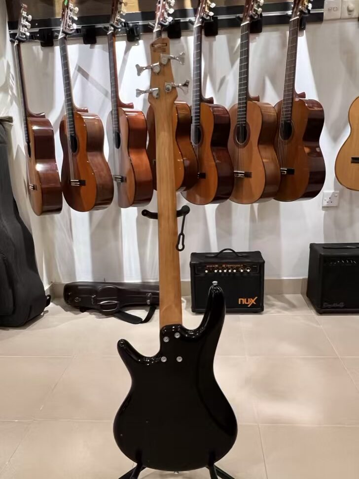 Ibanez Soundgear Bass Guitar - Image 3