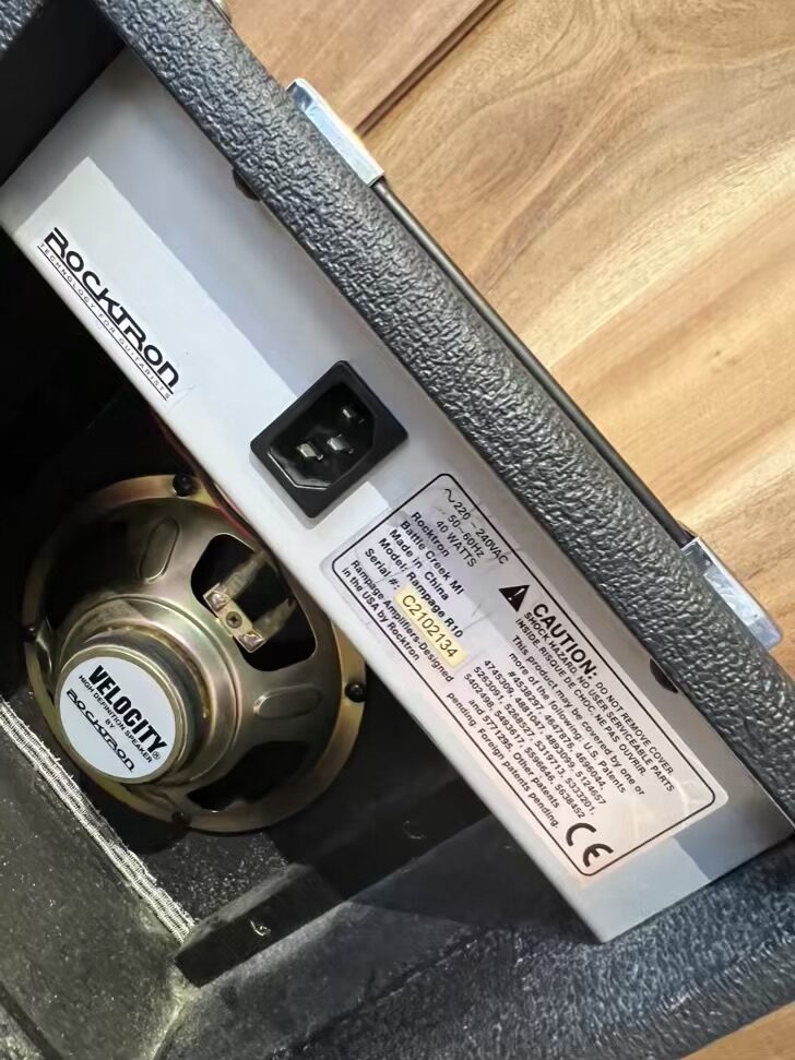 Rocktone Rampage R10 Amplifier - Image 3