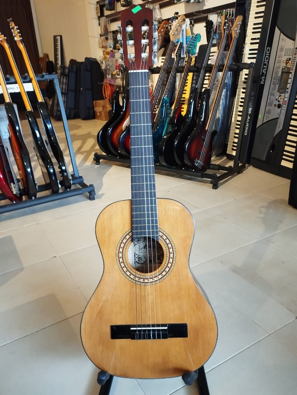 Motion Classical Guitar