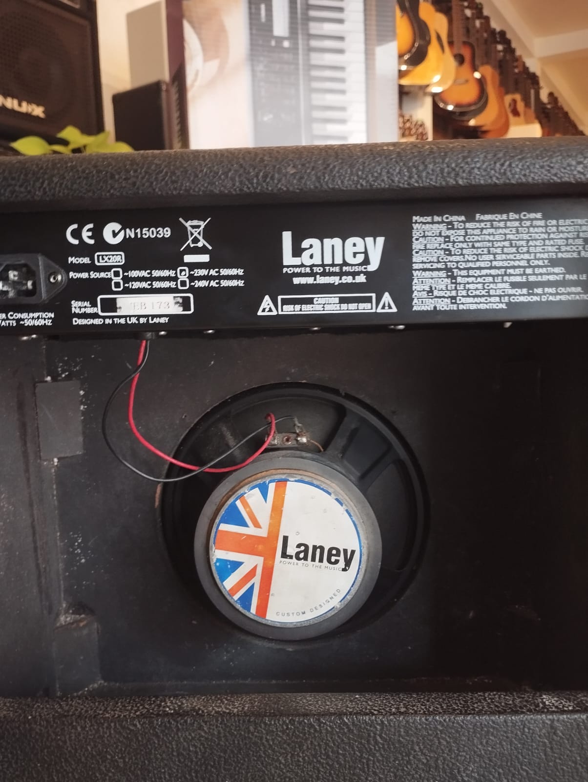 LANEY LX 20R GUITAR AMPLIFIER - Image 2