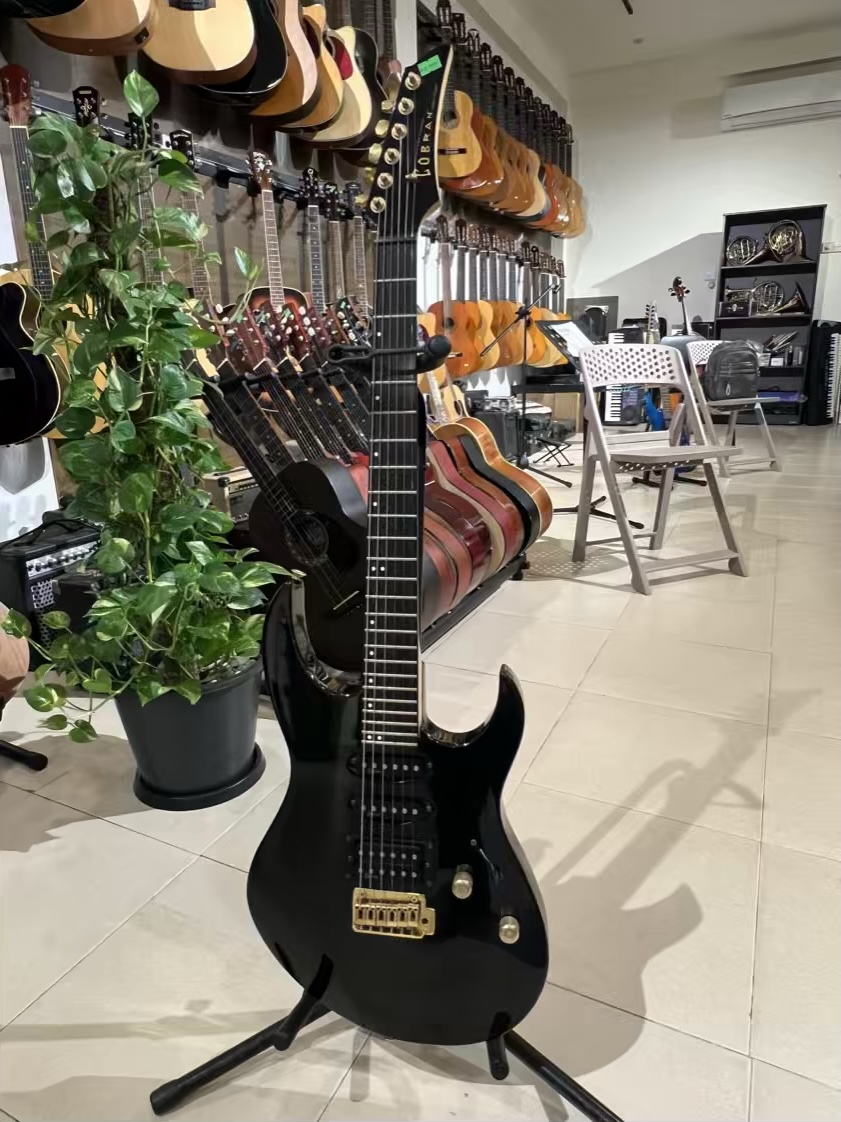 COBRAN JAPAN ELECTRIC GUITAR - Image 3