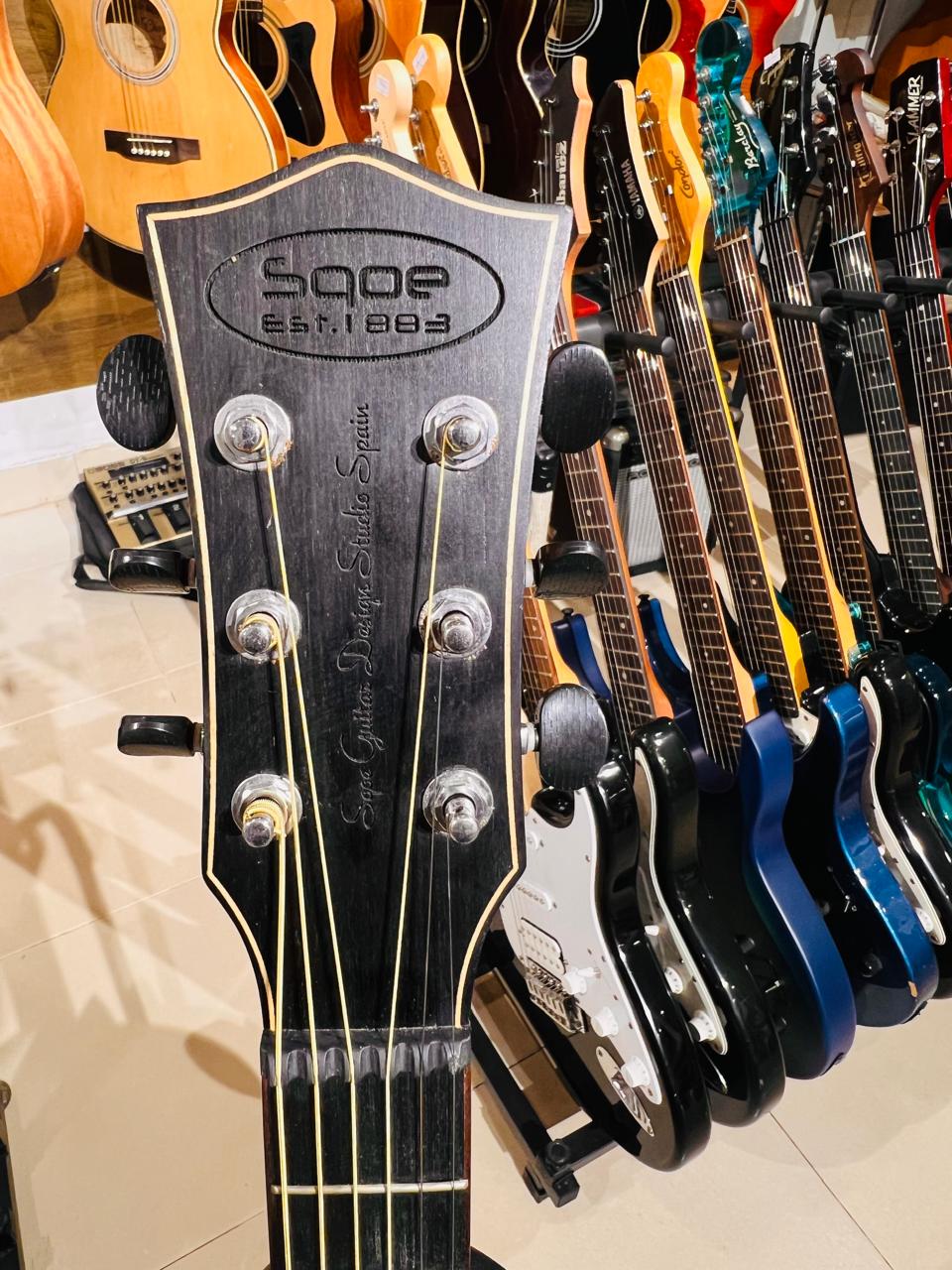SQOE TRAVEL ELECTRIC ACOUSTIC GUITAR - Image 4